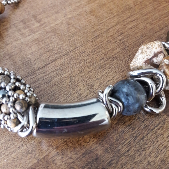 Pam Hiram Earthy/Anthropology Necklace - Picture 10 of 10